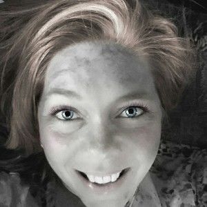 Meet your Posher, Sabra